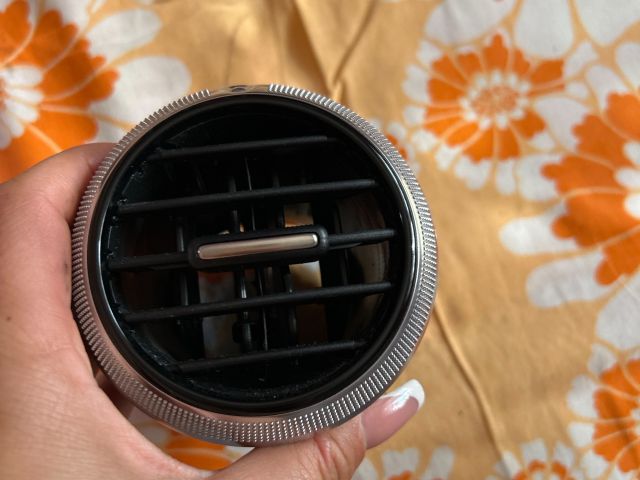 bontott AUDI A3 Középső Szellőző