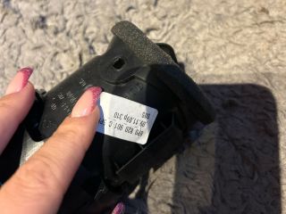 bontott AUDI A3 Középső Szellőző