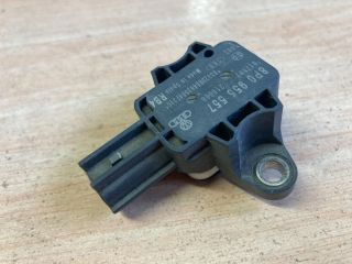 bontott AUDI A3 Központi Ütközés Érzékelő