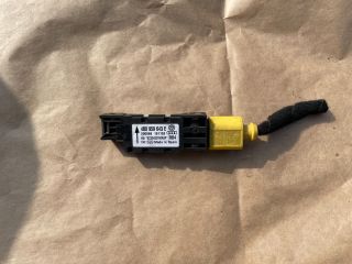 bontott AUDI A3 Központi Ütközés Érzékelő