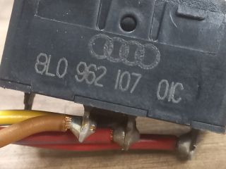 bontott AUDI A3 Központizár Kapcsoló