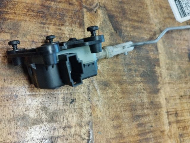 bontott AUDI A3 Központizár Motor Csomagtérajtó