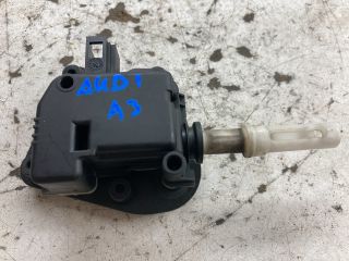bontott AUDI A3 Központizár Motor Csomagtérajtó