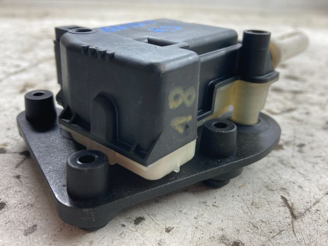 bontott AUDI A3 Központizár Motor Csomagtérajtó