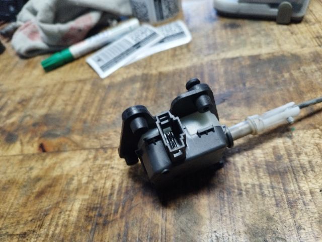 bontott AUDI A3 Központizár Motor Csomagtérajtó