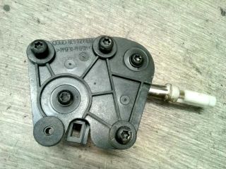 bontott AUDI A3 Központizár Motor (Pozíciófüggetlen)