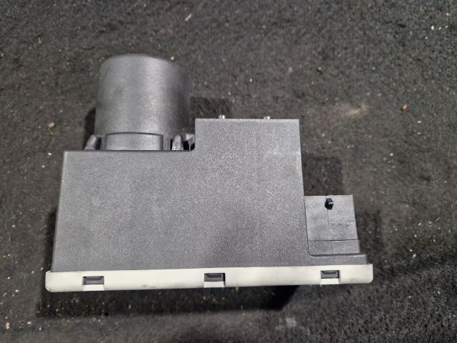 bontott AUDI A3 Központizár Motor (Pozíciófüggetlen)