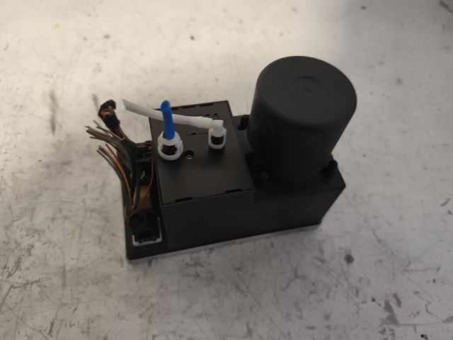 bontott AUDI A3 Központizár Motor (Pozíciófüggetlen)