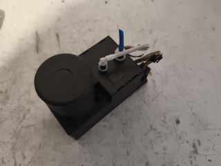 bontott AUDI A3 Központizár Motor (Pozíciófüggetlen)