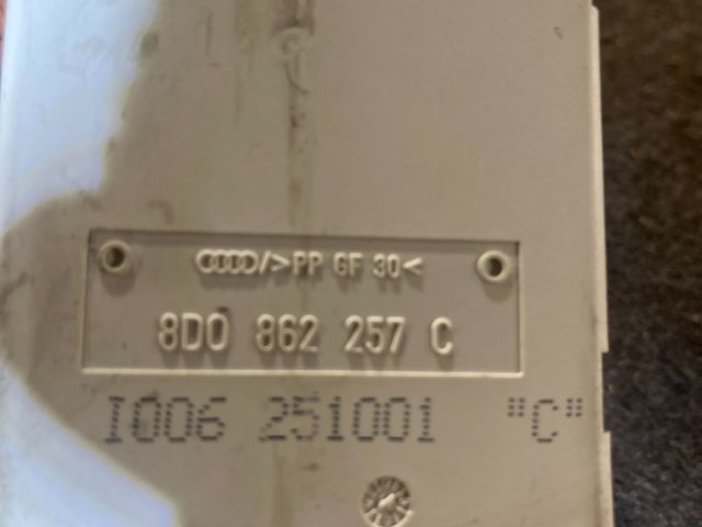 bontott AUDI A3 Központizár Motor (Pozíciófüggetlen)