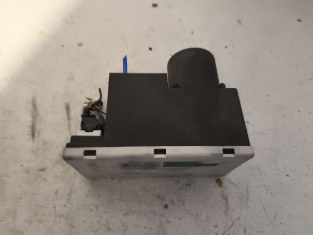 bontott AUDI A3 Központizár Motor (Pozíciófüggetlen)