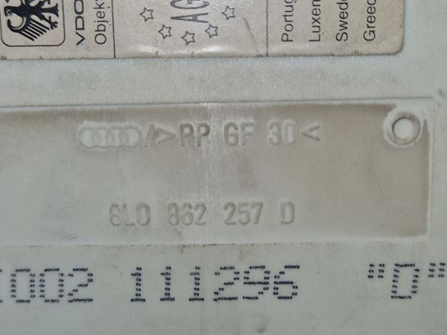 bontott AUDI A3 Központizár Motor (Pozíciófüggetlen)