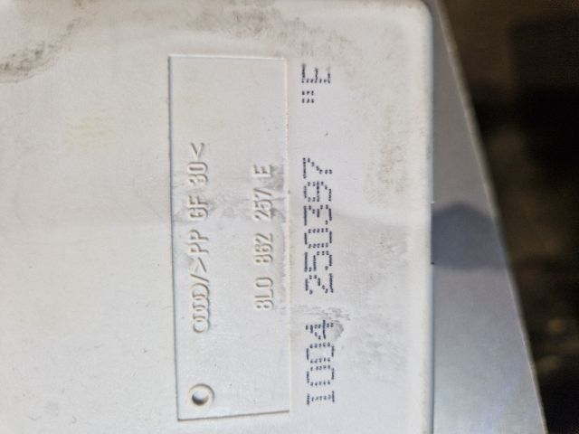 bontott AUDI A3 Központizár Motor (Pozíciófüggetlen)