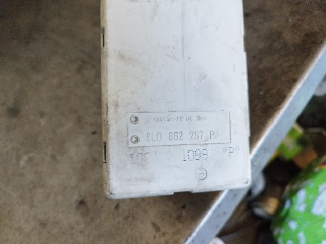 bontott AUDI A3 Központizár Motor (Pozíciófüggetlen)