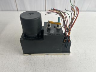 bontott AUDI A3 Központizár Motor (Pozíciófüggetlen)