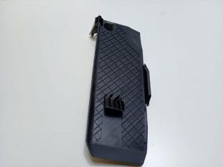 bontott AUDI A3 Lábtámasz Burkolat