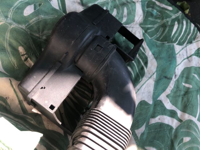 bontott AUDI A3 Légbeömlő