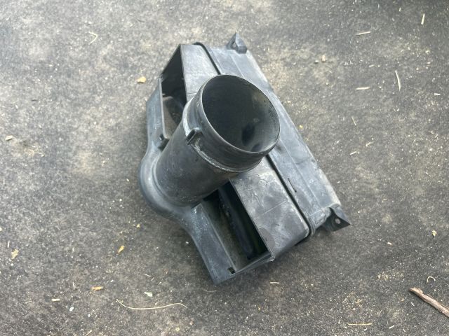 bontott AUDI A3 Légbeömlő