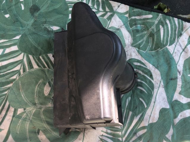 bontott AUDI A3 Légbeömlő