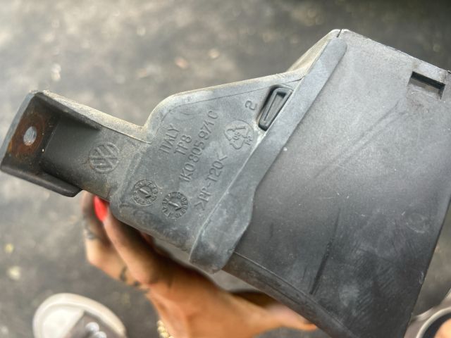 bontott AUDI A3 Légbeömlő