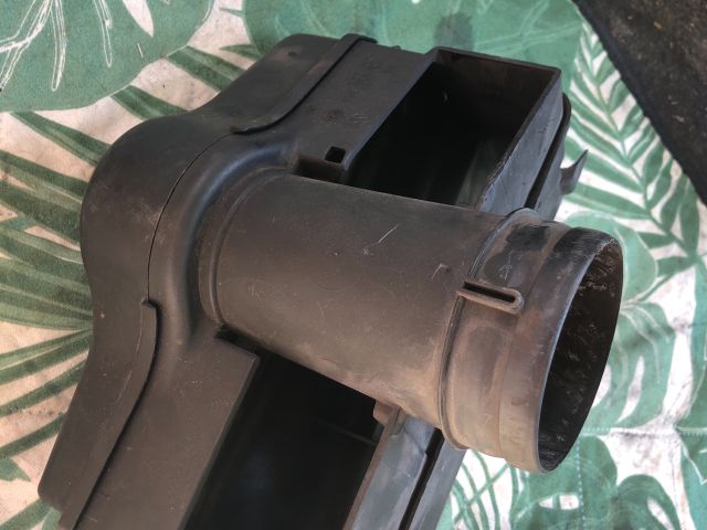 bontott AUDI A3 Légbeömlő