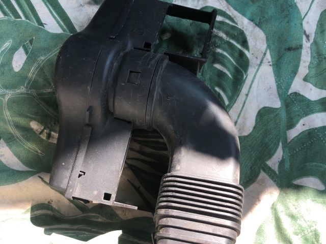 bontott AUDI A3 Légbeömlő