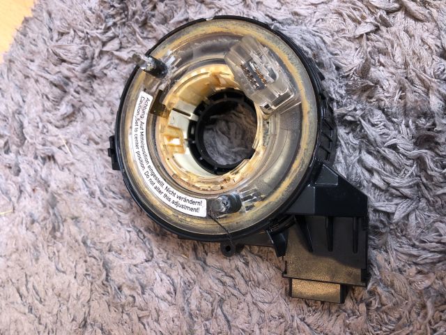 bontott AUDI A3 Légzsák Átvezető Szalagkábel