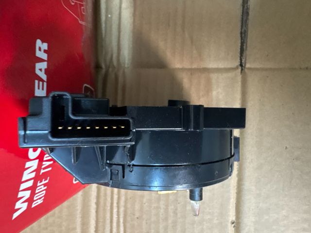 bontott AUDI A3 Légzsák Átvezető Szalagkábel