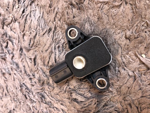 bontott AUDI A3 Légzsák Indító Modul Oldallégzsák