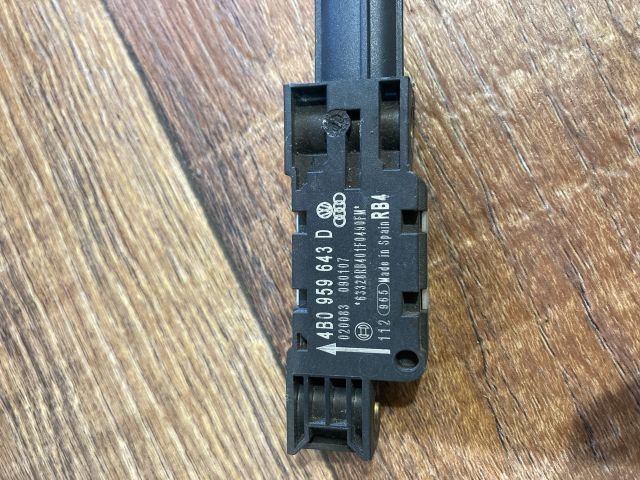 bontott AUDI A3 Légzsák Indító Modul Oldallégzsák