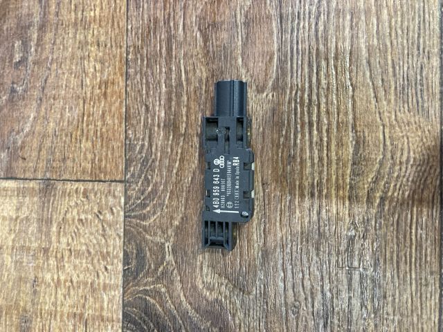 bontott AUDI A3 Légzsák Indító Modul Oldallégzsák