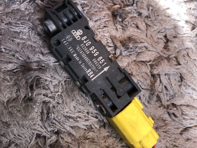 bontott AUDI A3 Légzsák Indító Modul Oldallégzsák