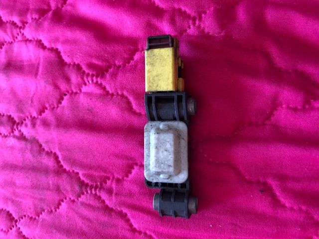 bontott AUDI A3 Légzsák Indító Modul Oldallégzsák