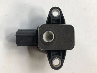 bontott AUDI A3 Légzsák Indító Modul Oldallégzsák