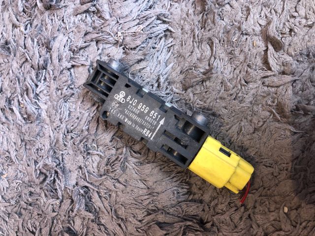 bontott AUDI A3 Légzsák Indító Modul Oldallégzsák