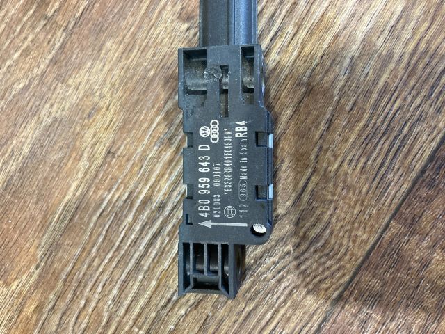 bontott AUDI A3 Légzsák Indító Modul Oldallégzsák