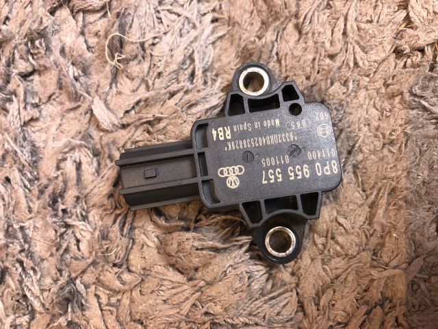 bontott AUDI A3 Légzsák Indító Modul Oldallégzsák