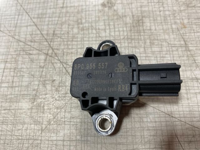 bontott AUDI A3 Légzsák Indító Modul Oldallégzsák