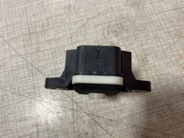 bontott AUDI A3 Légzsák Indító Modul Oldallégzsák