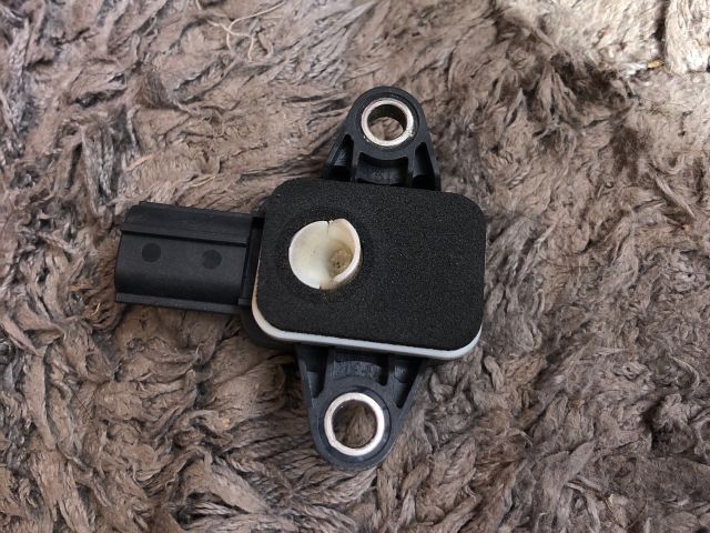 bontott AUDI A3 Légzsák Indító Modul Oldallégzsák