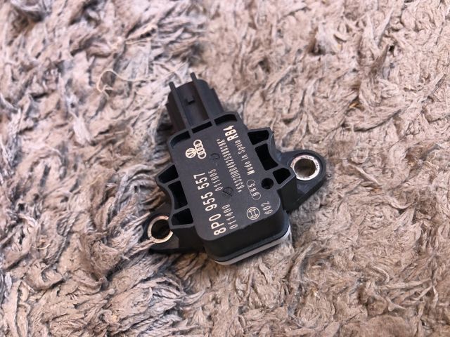 bontott AUDI A3 Légzsák Indító Modul Oldallégzsák