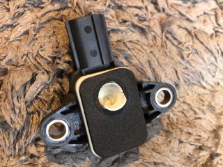 bontott AUDI A3 Légzsák Indító Modul Oldallégzsák