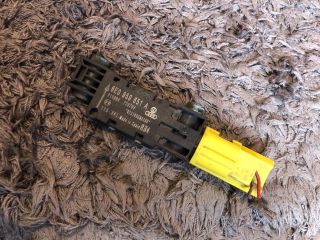 bontott AUDI A3 Légzsák Indító Modul Oldallégzsák