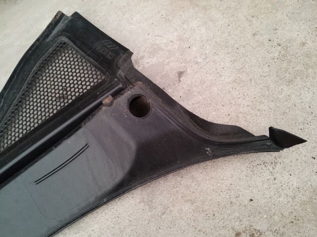 bontott AUDI A3 Levélrács