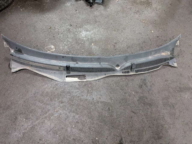 bontott AUDI A3 Levélrács