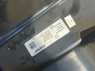 bontott AUDI A3 Mélynyomó Hangszóró