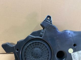 bontott AUDI A3 Mélynyomó Hangszóró