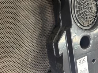 bontott AUDI A3 Mélynyomó Hangszóró