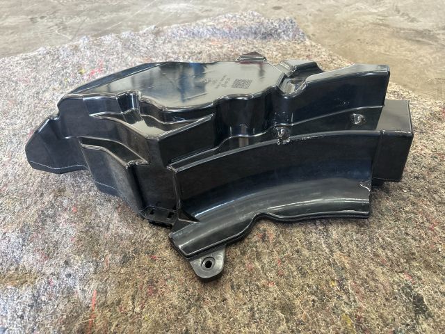 bontott AUDI A3 Mélynyomó Hangszóró