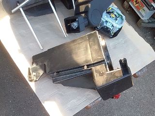 bontott AUDI A3 Mélynyomó Hangszóró